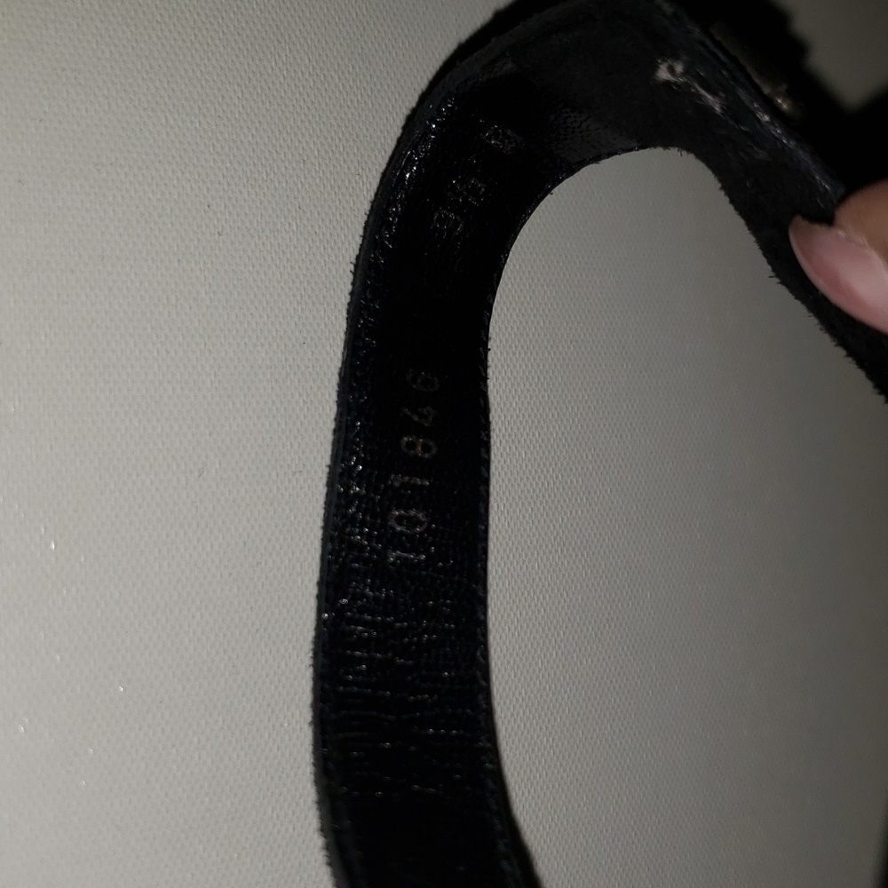 Gucci Suede Heels size 9 1/2 - Picture 7 of 9
